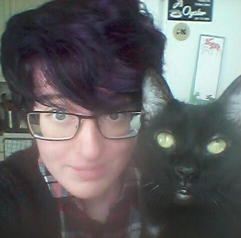 Madelaine Caritas Longman: white infinity net